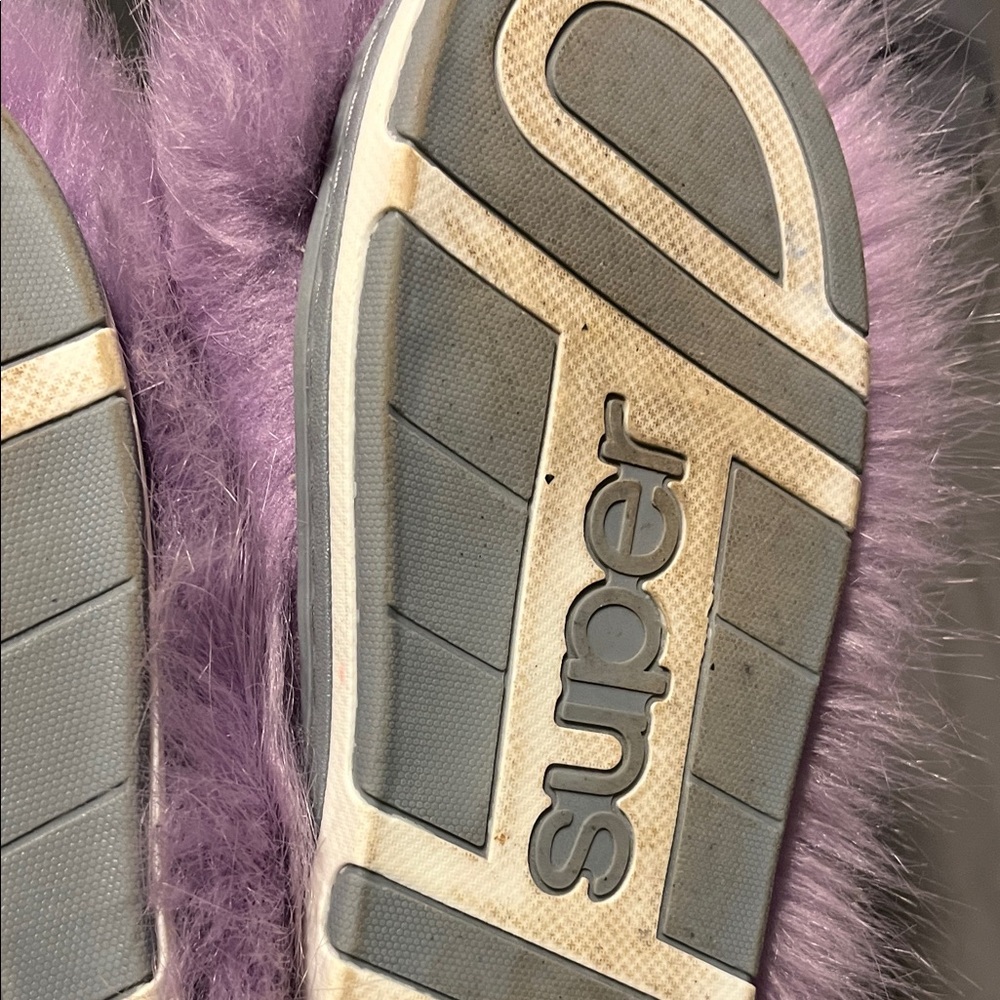 Lavender Fluffy Women's Slippers - Picture 3 of 3
